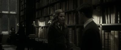 EmmaWatsonFan_dot_nl-HarryPotterAndTheHalfBloodPrince3984.jpg