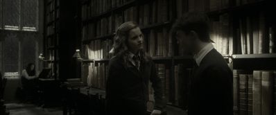 EmmaWatsonFan_dot_nl-HarryPotterAndTheHalfBloodPrince3992.jpg