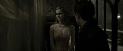 EmmaWatsonFan_dot_nl-HarryPotterAndTheHalfBloodPrince4111.jpg