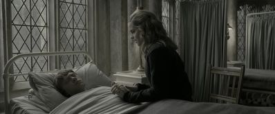 EmmaWatsonFan_dot_nl-HarryPotterAndTheHalfBloodPrince5462.jpg