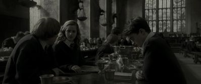 EmmaWatsonFan_dot_nl-HarryPotterAndTheHalfBloodPrince5601.jpg