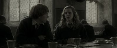 EmmaWatsonFan_dot_nl-HarryPotterAndTheHalfBloodPrince5614.jpg