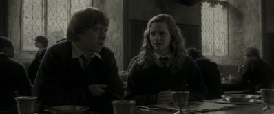 EmmaWatsonFan_dot_nl-HarryPotterAndTheHalfBloodPrince5617.jpg