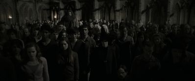 EmmaWatsonFan_dot_nl-HarryPotterAndTheHalfBloodPrince7981.jpg