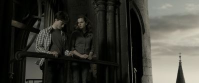 EmmaWatsonFan_dot_nl-HarryPotterAndTheHalfBloodPrince8229.jpg