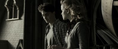 EmmaWatsonFan_dot_nl-HarryPotterAndTheHalfBloodPrince8234.jpg