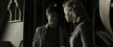 EmmaWatsonFan_dot_nl-HarryPotterAndTheHalfBloodPrince8276.jpg