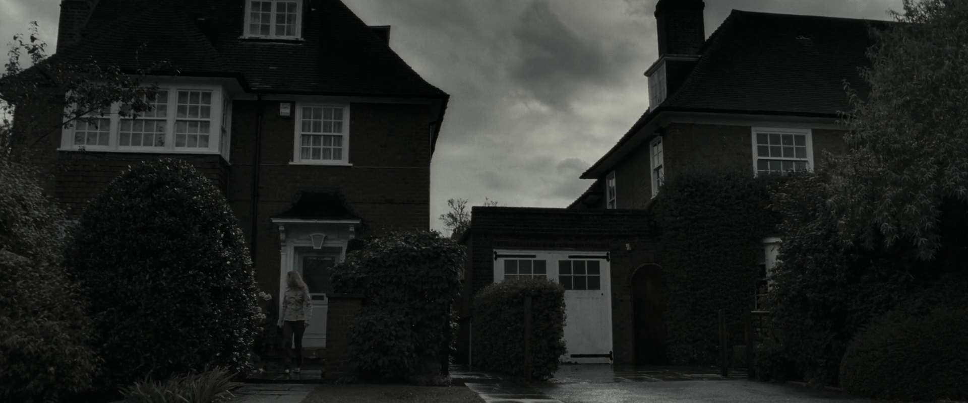 EmmaWatsonFan_dot_nl-HarryPotterAndTheDeathlyHallowsPart1-0178.jpg EmmaWatsonFan_dot_nl-HarryPotterAndTheDeathlyHallowsPart1-0178.jpg