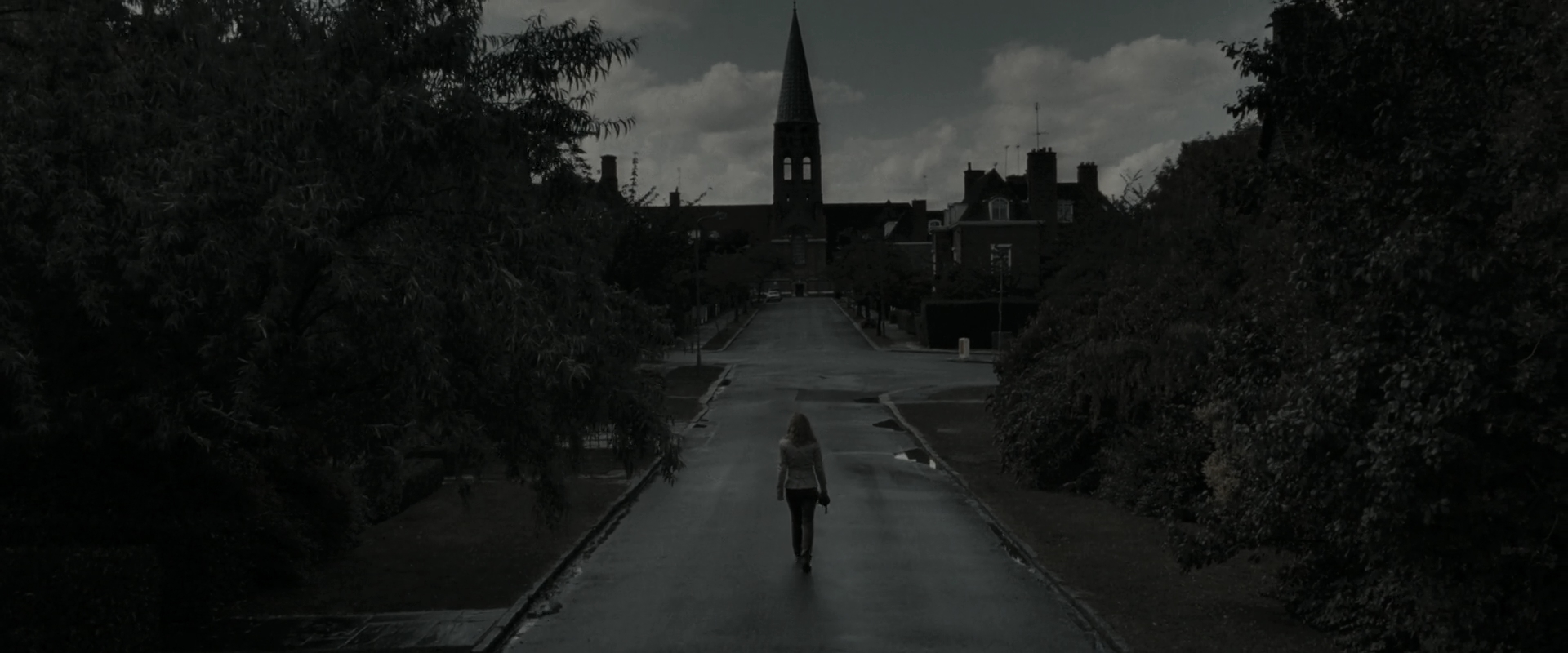 EmmaWatsonFan_dot_nl-HarryPotterAndTheDeathlyHallowsPart1-0193.jpg EmmaWatsonFan_dot_nl-HarryPotterAndTheDeathlyHallowsPart1-0193.jpg