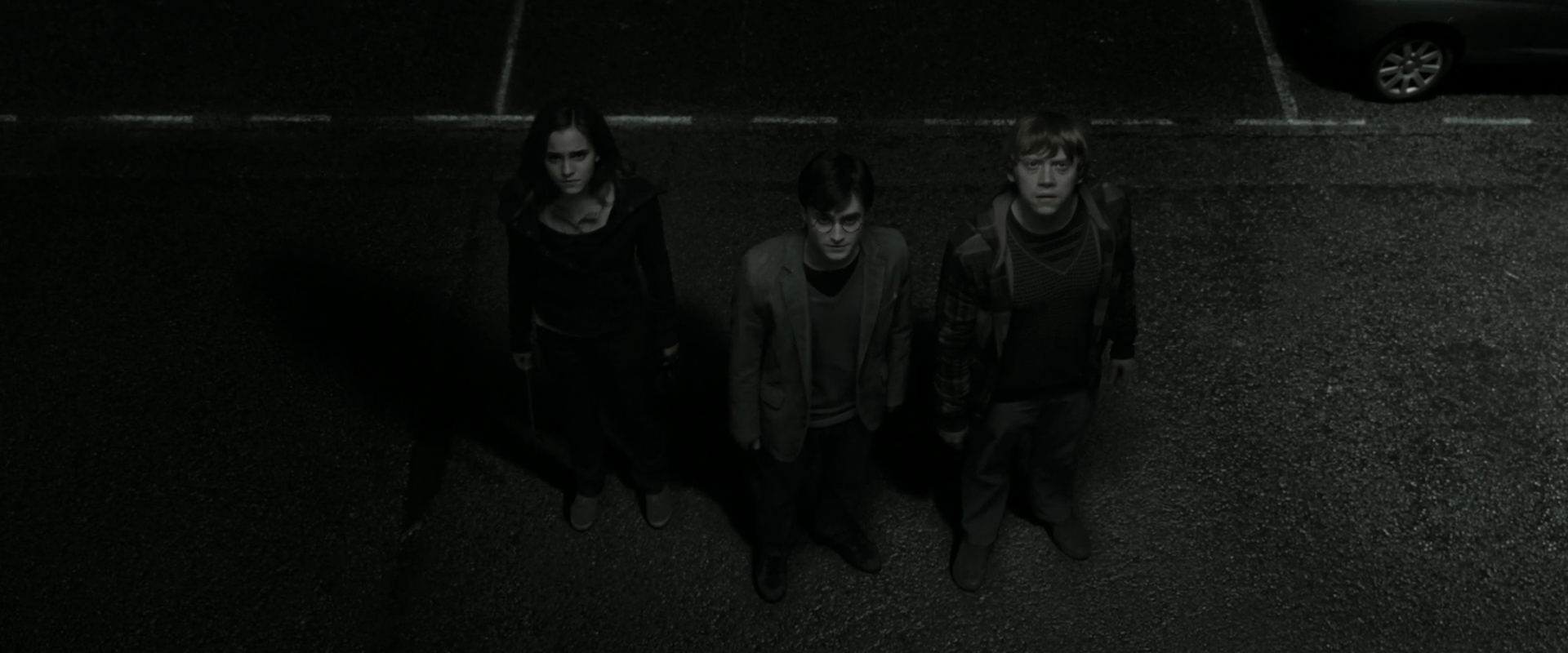 EmmaWatsonFan_dot_nl-HarryPotterAndTheDeathlyHallowsPart1-2357.jpg EmmaWatsonFan_dot_nl-HarryPotterAndTheDeathlyHallowsPart1-2357.jpg