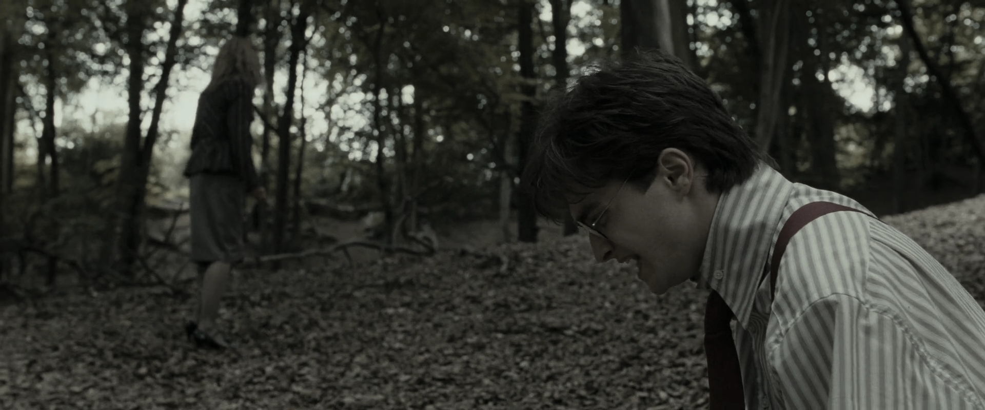 EmmaWatsonFan_dot_nl-HarryPotterAndTheDeathlyHallowsPart1-3811.jpg EmmaWatsonFan_dot_nl-HarryPotterAndTheDeathlyHallowsPart1-3811.jpg