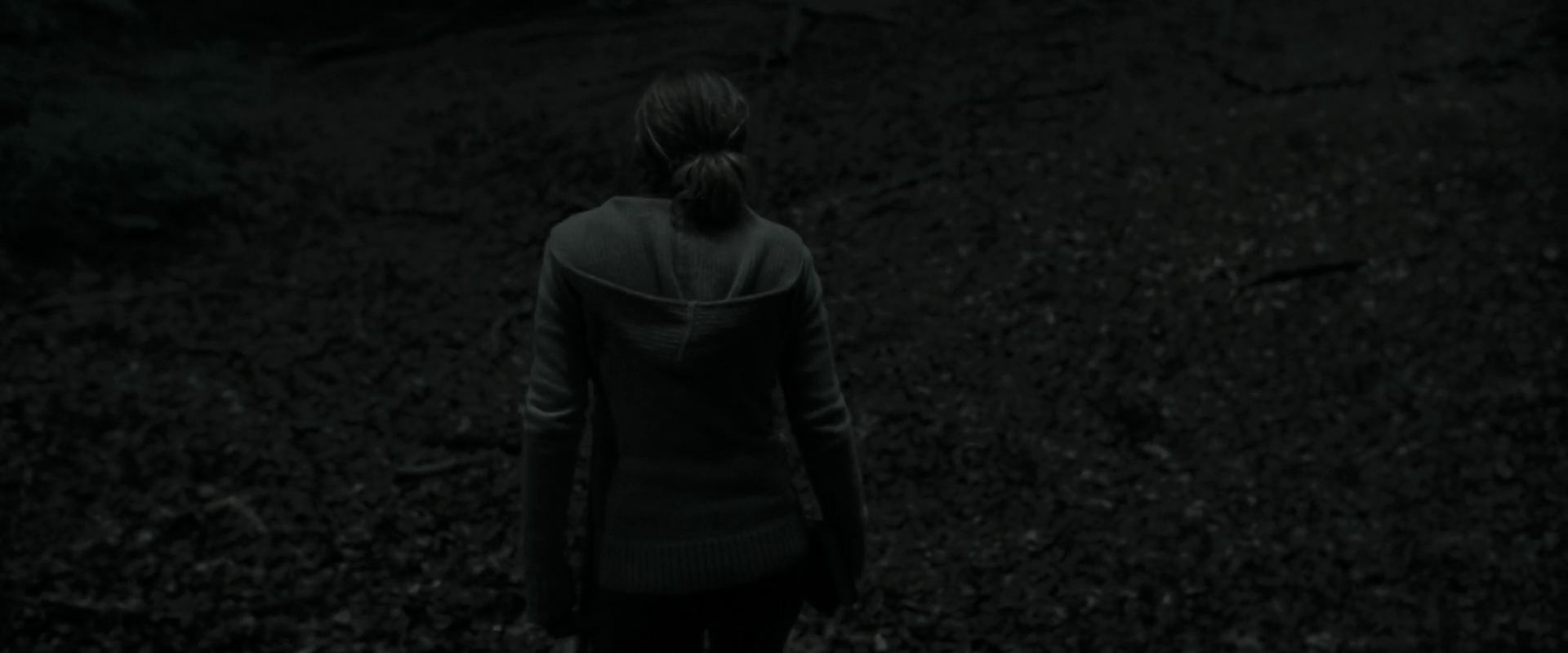 EmmaWatsonFan_dot_nl-HarryPotterAndTheDeathlyHallowsPart1-4115.jpg EmmaWatsonFan_dot_nl-HarryPotterAndTheDeathlyHallowsPart1-4115.jpg