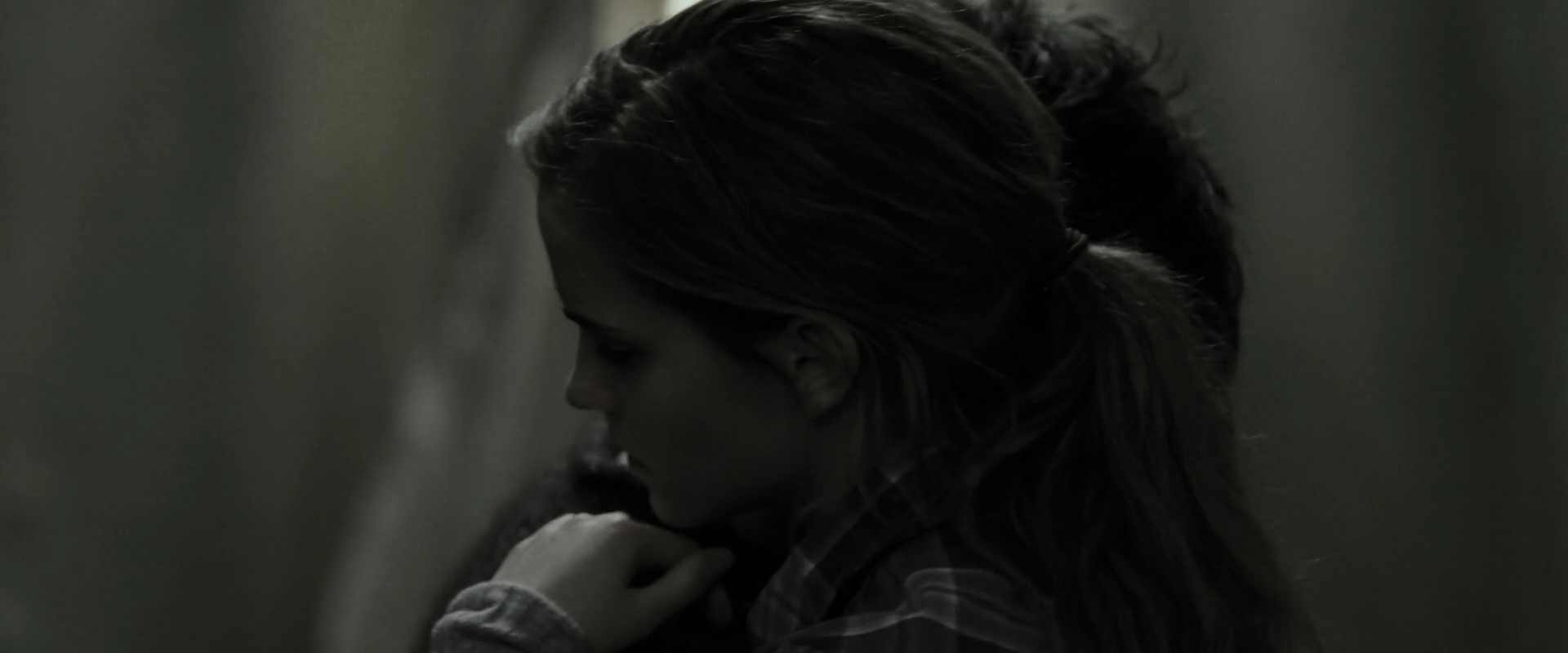 EmmaWatsonFan_dot_nl-HarryPotterAndTheDeathlyHallowsPart1-4768.jpg EmmaWatsonFan_dot_nl-HarryPotterAndTheDeathlyHallowsPart1-4768.jpg