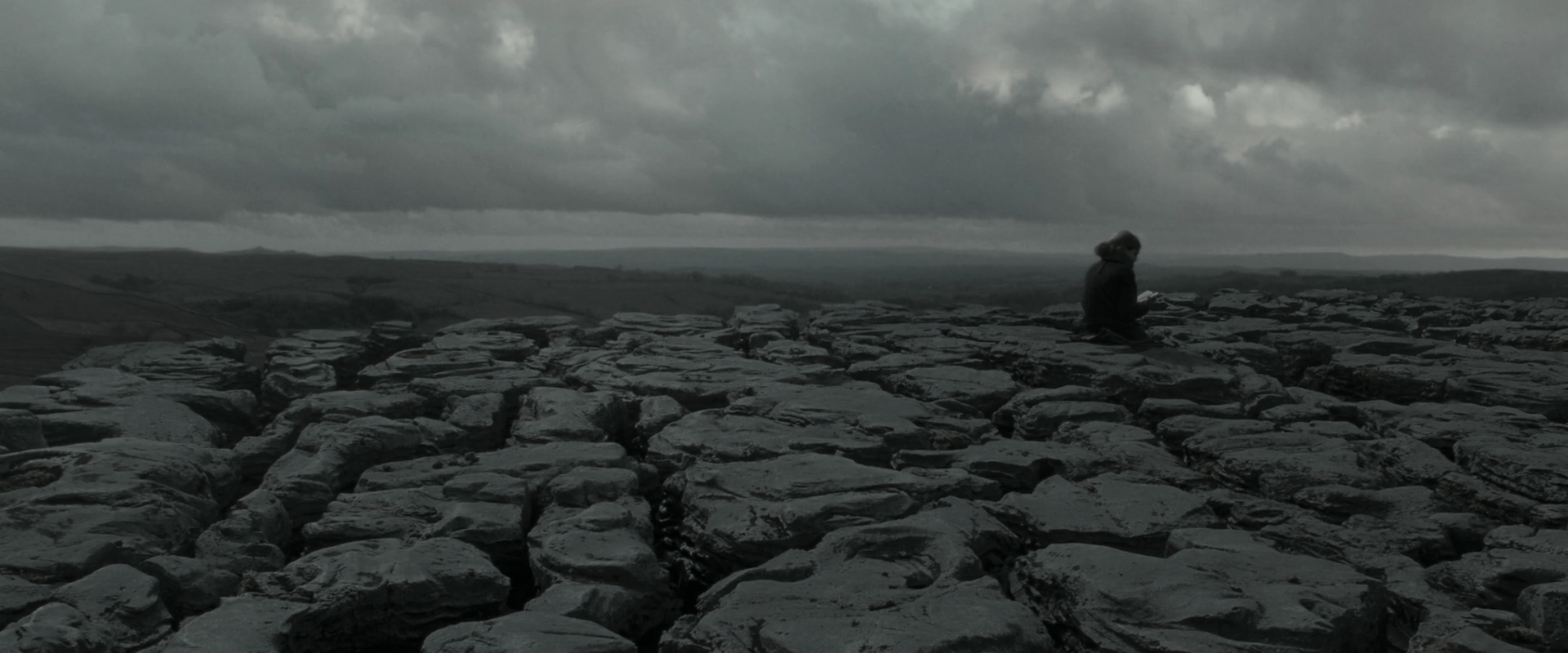 EmmaWatsonFan_dot_nl-HarryPotterAndTheDeathlyHallowsPart1-4790.jpg EmmaWatsonFan_dot_nl-HarryPotterAndTheDeathlyHallowsPart1-4790.jpg