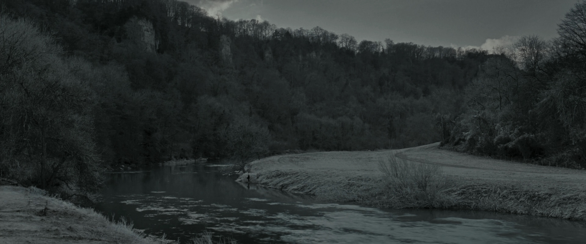 EmmaWatsonFan_dot_nl-HarryPotterAndTheDeathlyHallowsPart1-5386.jpg EmmaWatsonFan_dot_nl-HarryPotterAndTheDeathlyHallowsPart1-5386.jpg