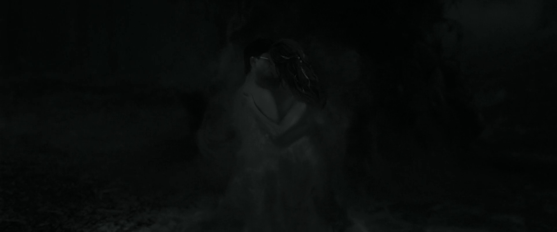 EmmaWatsonFan_dot_nl-HarryPotterAndTheDeathlyHallowsPart1-5914.jpg EmmaWatsonFan_dot_nl-HarryPotterAndTheDeathlyHallowsPart1-5914.jpg