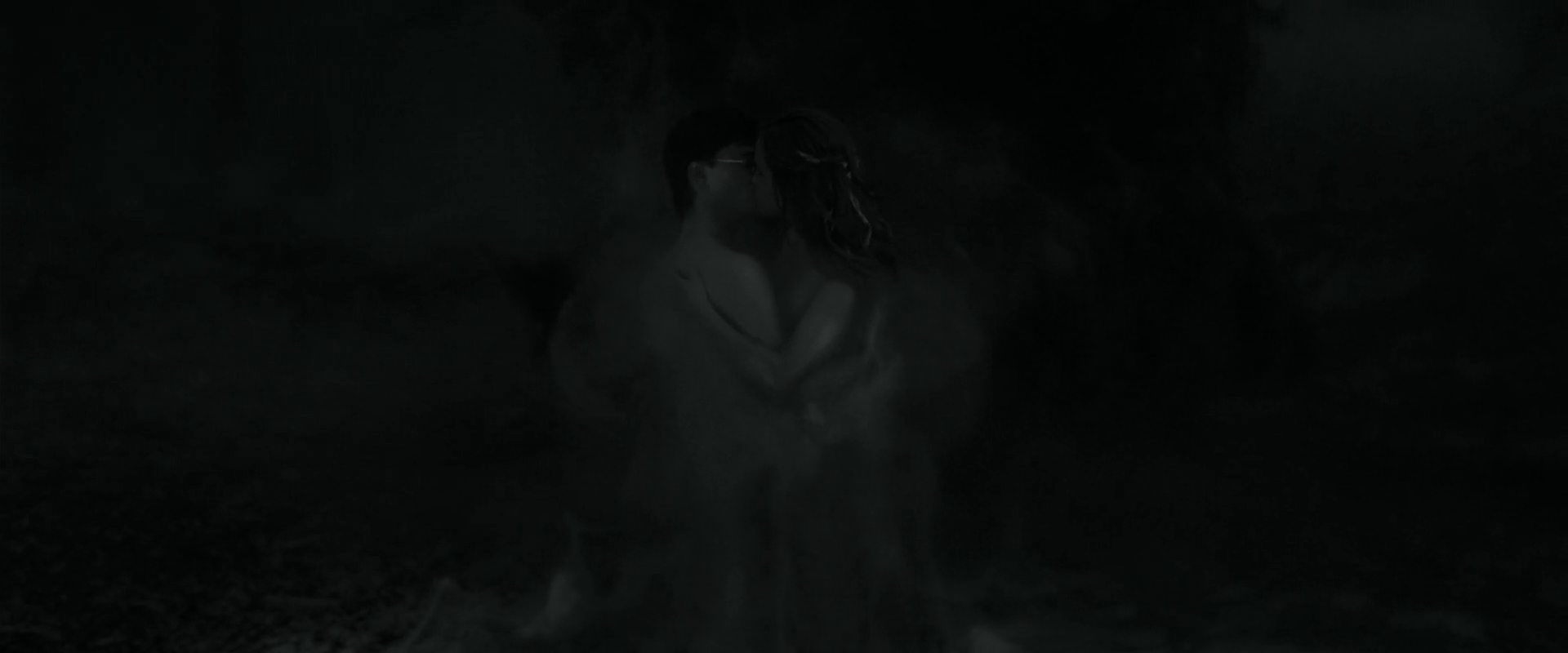 EmmaWatsonFan_dot_nl-HarryPotterAndTheDeathlyHallowsPart1-5915.jpg EmmaWatsonFan_dot_nl-HarryPotterAndTheDeathlyHallowsPart1-5915.jpg