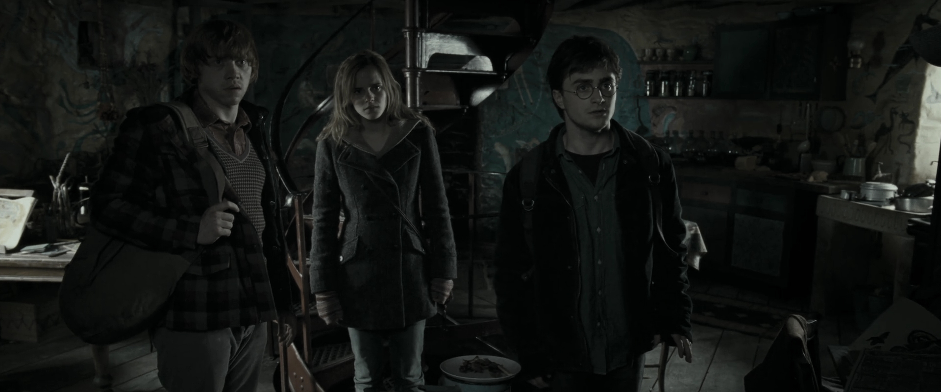 EmmaWatsonFan_dot_nl-HarryPotterAndTheDeathlyHallowsPart1-6772.jpg EmmaWatsonFan_dot_nl-HarryPotterAndTheDeathlyHallowsPart1-6772.jpg