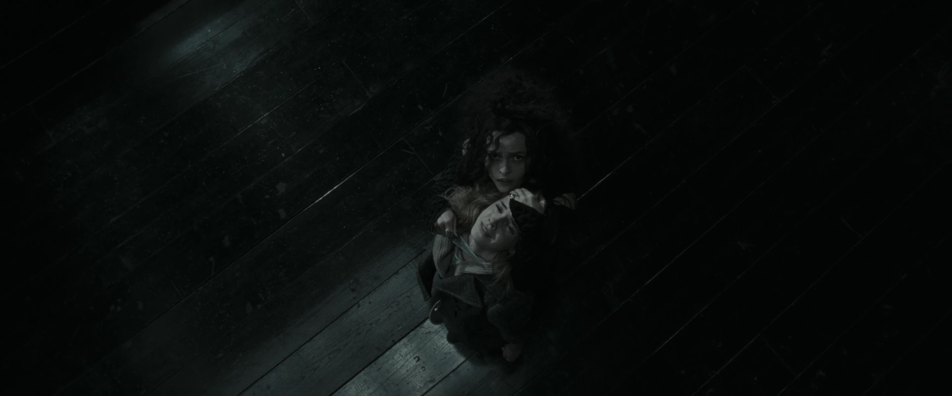 EmmaWatsonFan_dot_nl-HarryPotterAndTheDeathlyHallowsPart1-7480.jpg EmmaWatsonFan_dot_nl-HarryPotterAndTheDeathlyHallowsPart1-7480.jpg