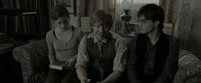 EmmaWatsonFan_dot_nl-HarryPotterAndTheDeathlyHallowsPart1-1737.jpg