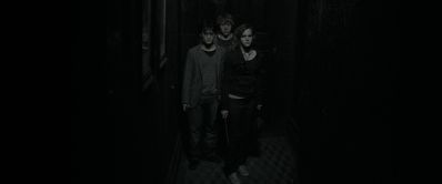 EmmaWatsonFan_dot_nl-HarryPotterAndTheDeathlyHallowsPart1-2413.jpg