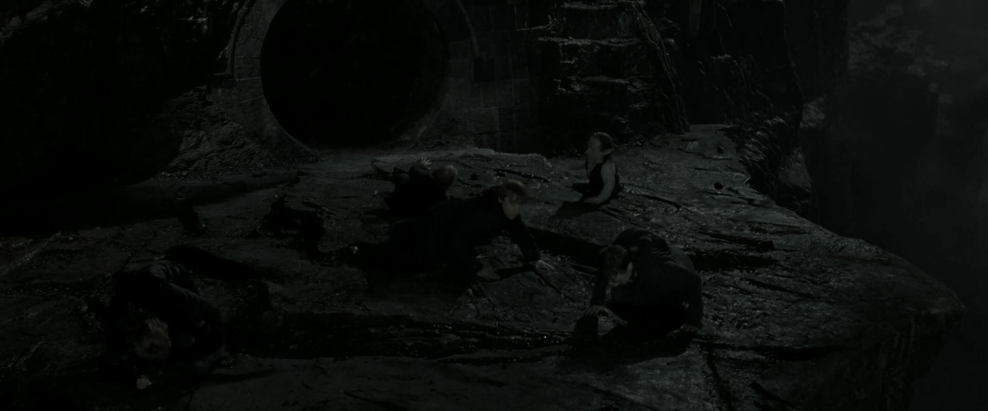 EmmaWatsonFan_dot_nl-HarryPotterAndTheDeathlyHallowsPart2-0903.jpg EmmaWatsonFan_dot_nl-HarryPotterAndTheDeathlyHallowsPart2-0903.jpg