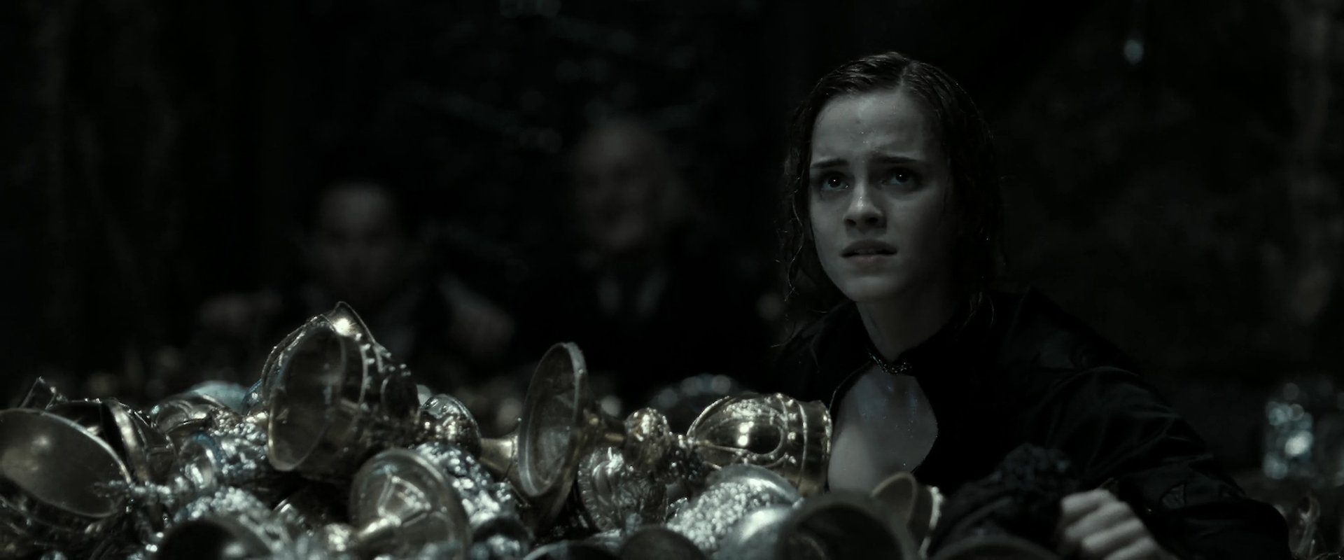 EmmaWatsonFan_dot_nl-HarryPotterAndTheDeathlyHallowsPart2-1102.jpg EmmaWatsonFan_dot_nl-HarryPotterAndTheDeathlyHallowsPart2-1102.jpg