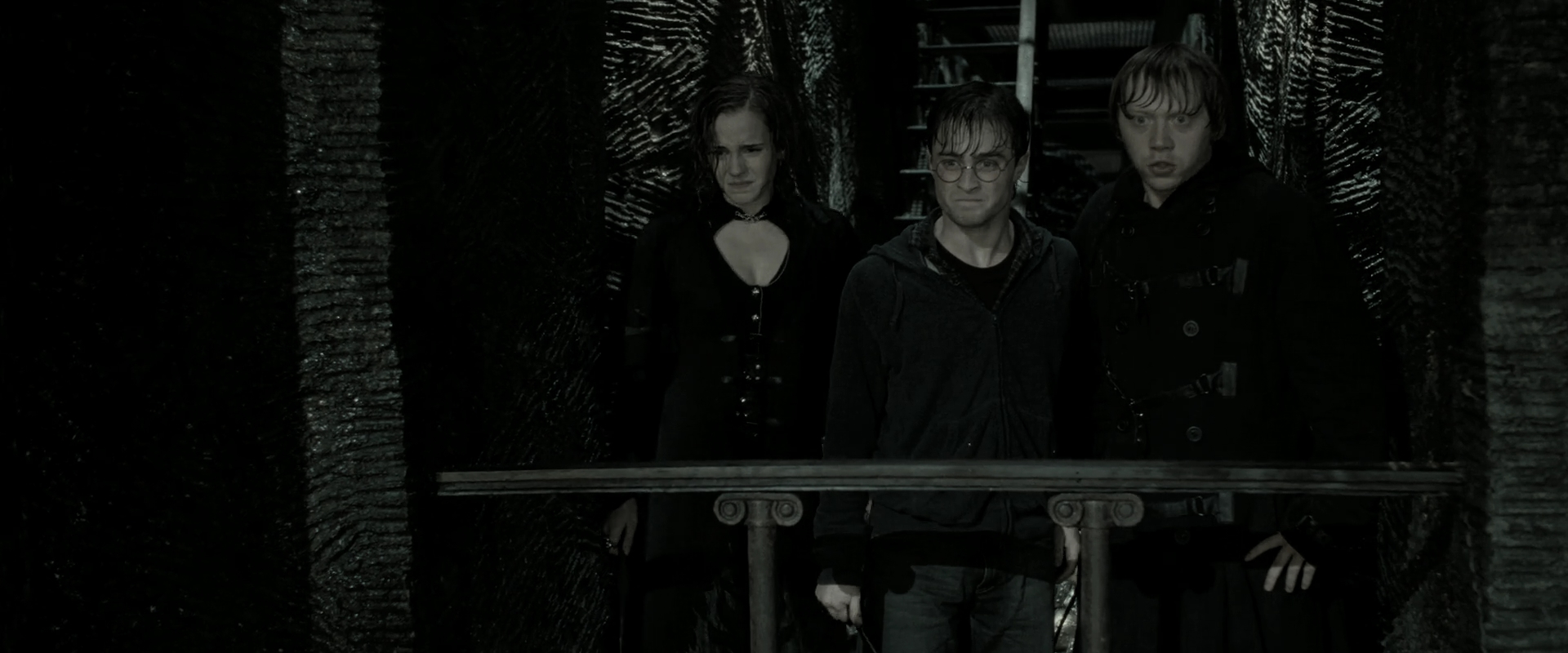 EmmaWatsonFan_dot_nl-HarryPotterAndTheDeathlyHallowsPart2-1164.jpg EmmaWatsonFan_dot_nl-HarryPotterAndTheDeathlyHallowsPart2-1164.jpg