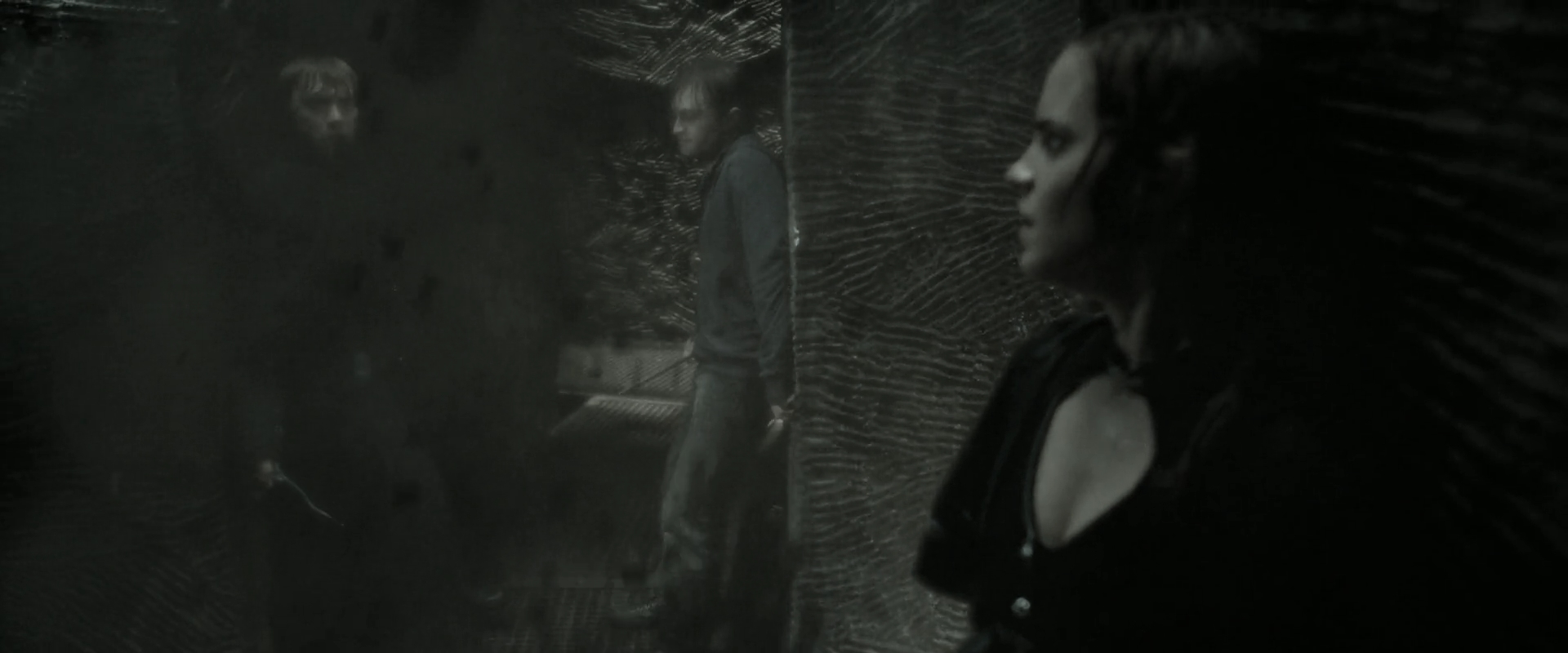 EmmaWatsonFan_dot_nl-HarryPotterAndTheDeathlyHallowsPart2-1172.jpg EmmaWatsonFan_dot_nl-HarryPotterAndTheDeathlyHallowsPart2-1172.jpg