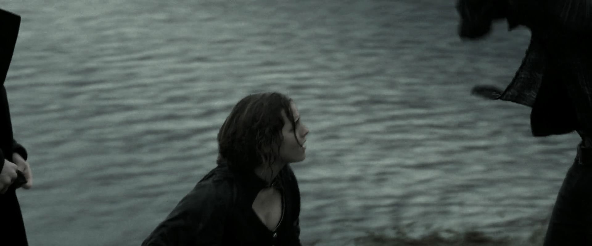 EmmaWatsonFan_dot_nl-HarryPotterAndTheDeathlyHallowsPart2-1411.jpg EmmaWatsonFan_dot_nl-HarryPotterAndTheDeathlyHallowsPart2-1411.jpg