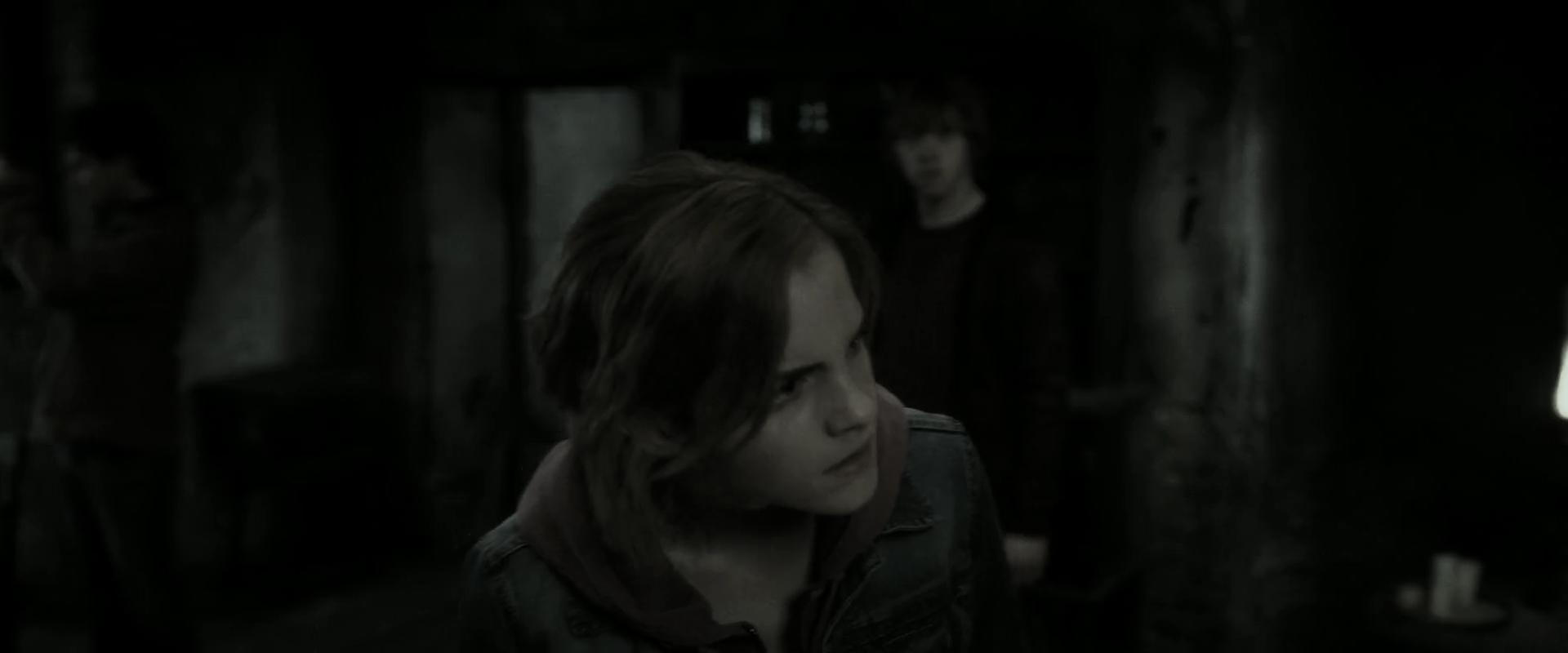 EmmaWatsonFan_dot_nl-HarryPotterAndTheDeathlyHallowsPart2-1576.jpg EmmaWatsonFan_dot_nl-HarryPotterAndTheDeathlyHallowsPart2-1576.jpg