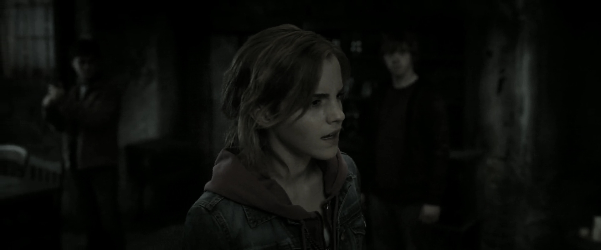 EmmaWatsonFan_dot_nl-HarryPotterAndTheDeathlyHallowsPart2-1578.jpg EmmaWatsonFan_dot_nl-HarryPotterAndTheDeathlyHallowsPart2-1578.jpg