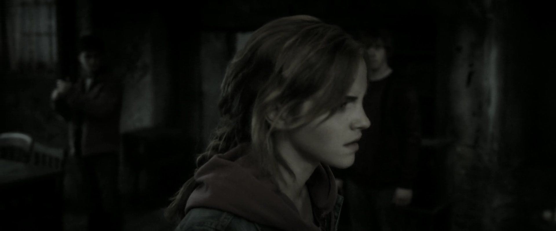 EmmaWatsonFan_dot_nl-HarryPotterAndTheDeathlyHallowsPart2-1579.jpg