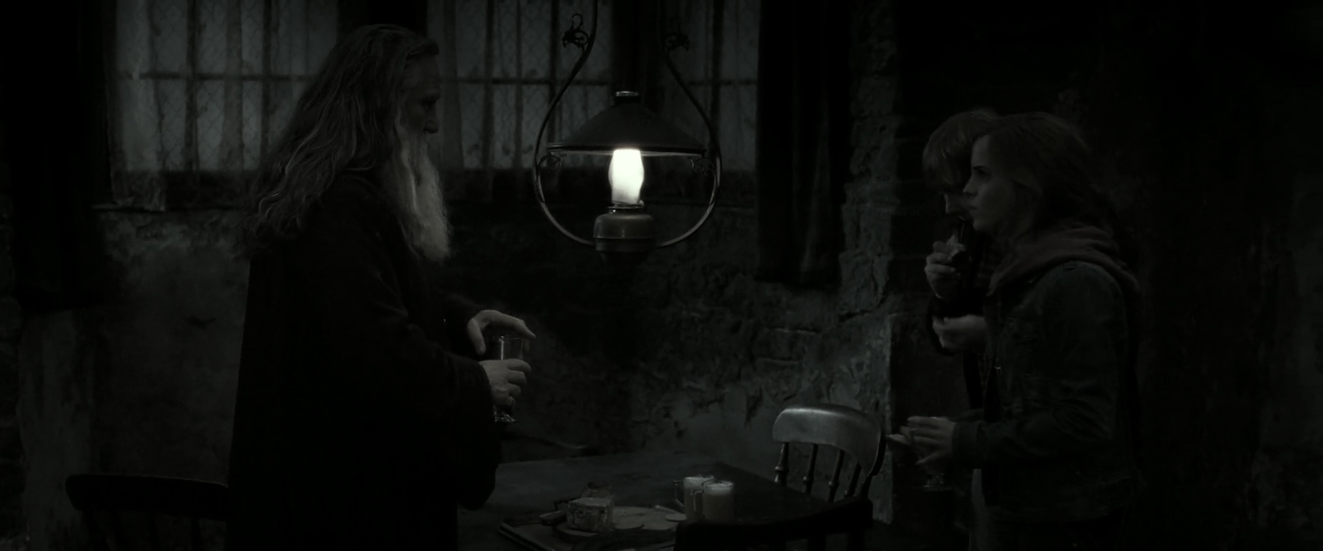 EmmaWatsonFan_dot_nl-HarryPotterAndTheDeathlyHallowsPart2-1637.jpg EmmaWatsonFan_dot_nl-HarryPotterAndTheDeathlyHallowsPart2-1637.jpg