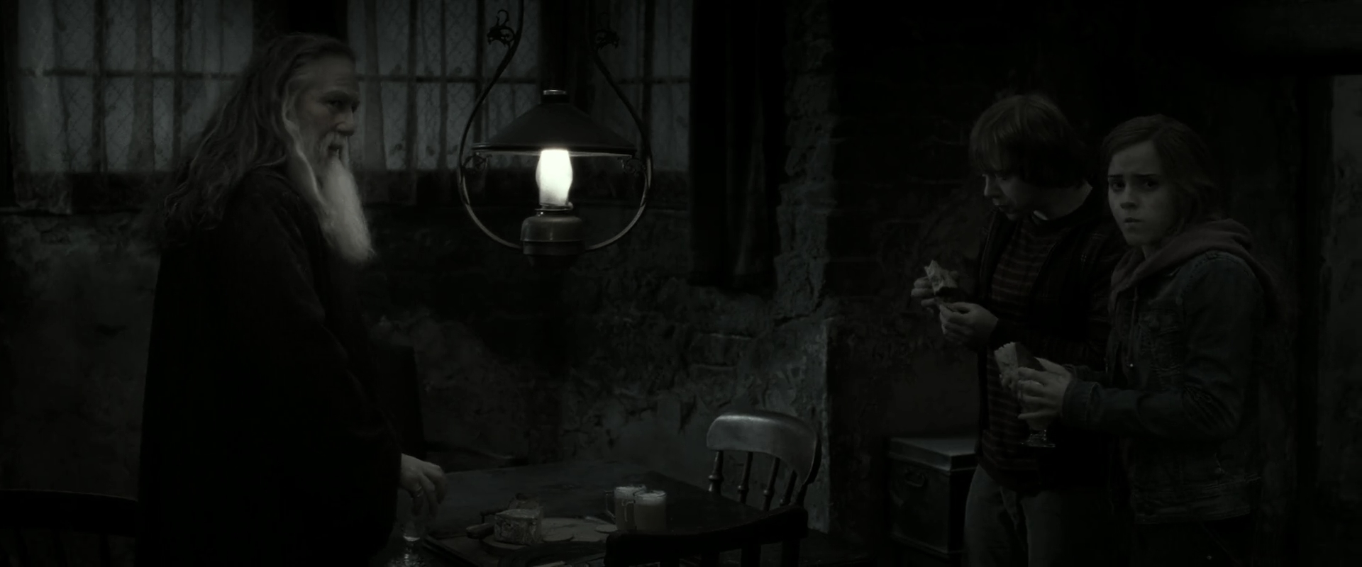 EmmaWatsonFan_dot_nl-HarryPotterAndTheDeathlyHallowsPart2-1648.jpg EmmaWatsonFan_dot_nl-HarryPotterAndTheDeathlyHallowsPart2-1648.jpg