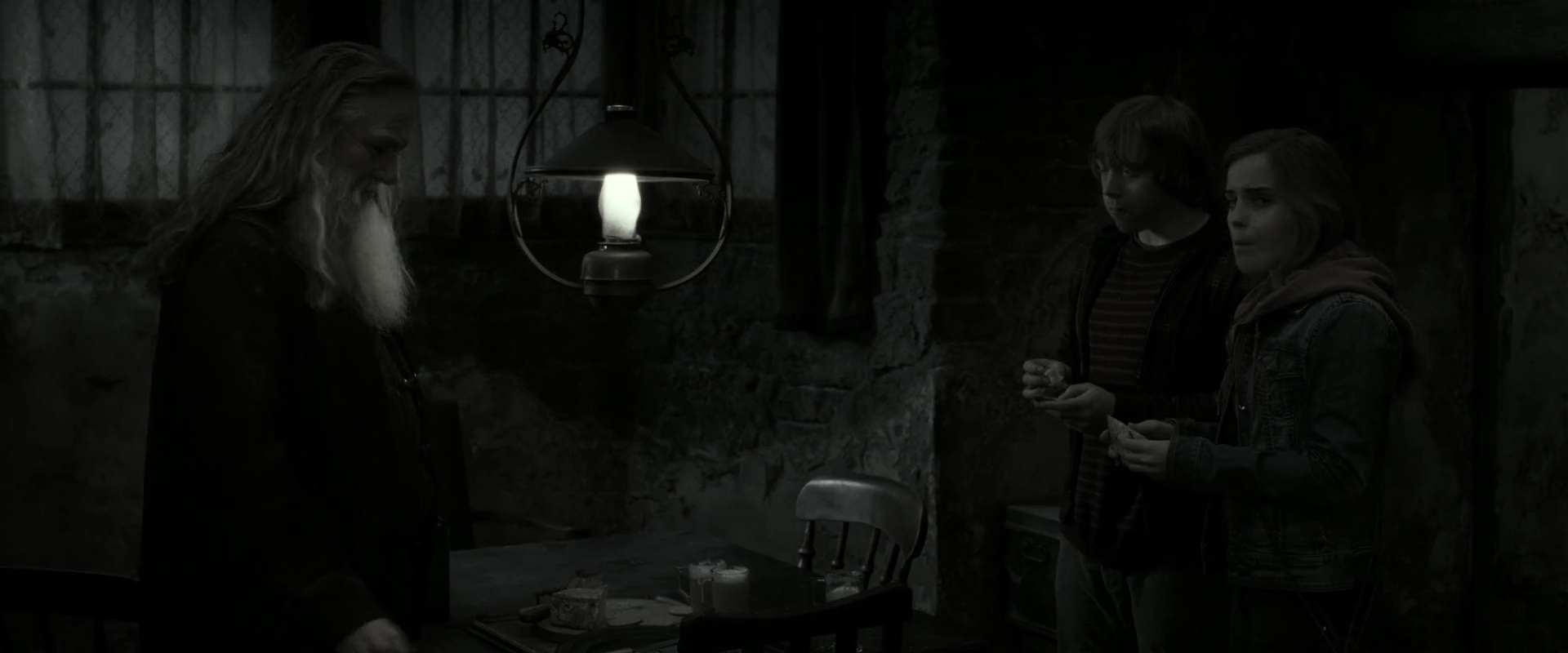 EmmaWatsonFan_dot_nl-HarryPotterAndTheDeathlyHallowsPart2-1659.jpg EmmaWatsonFan_dot_nl-HarryPotterAndTheDeathlyHallowsPart2-1659.jpg