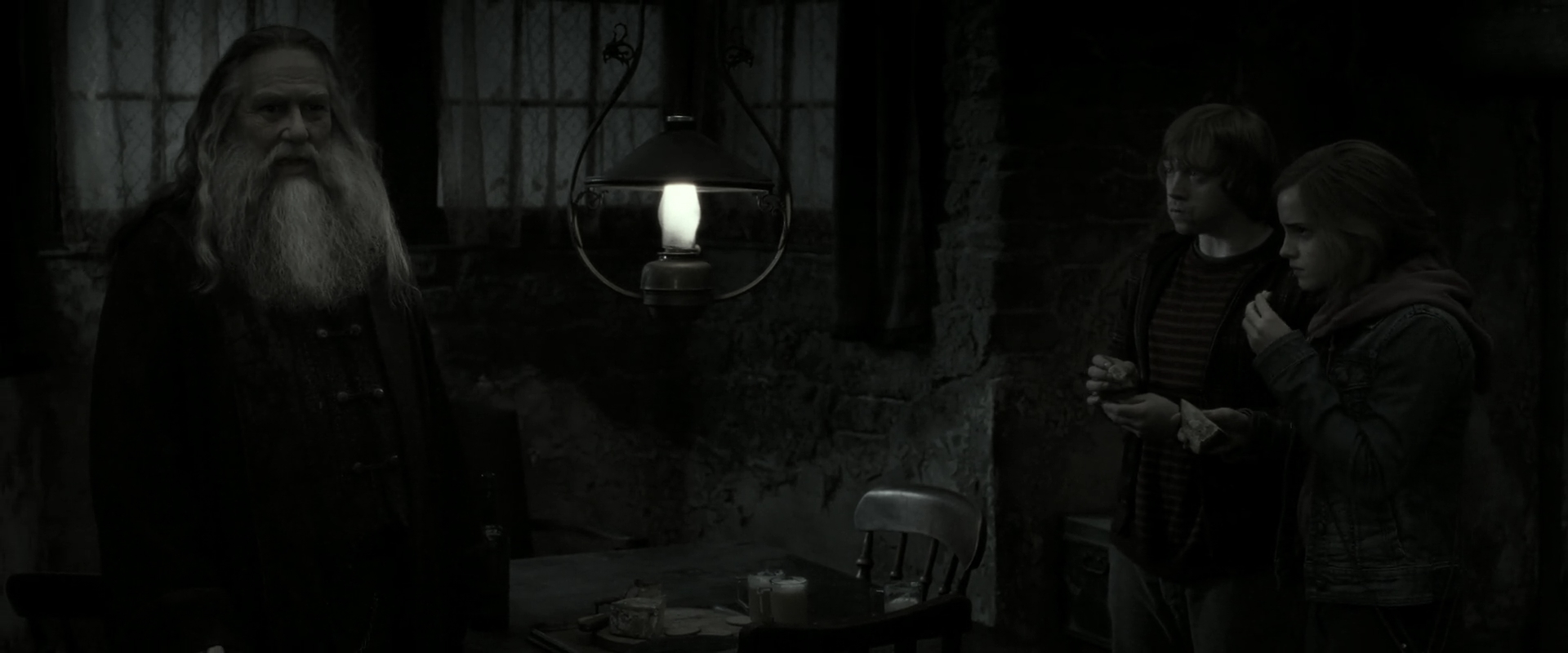 EmmaWatsonFan_dot_nl-HarryPotterAndTheDeathlyHallowsPart2-1665.jpg EmmaWatsonFan_dot_nl-HarryPotterAndTheDeathlyHallowsPart2-1665.jpg