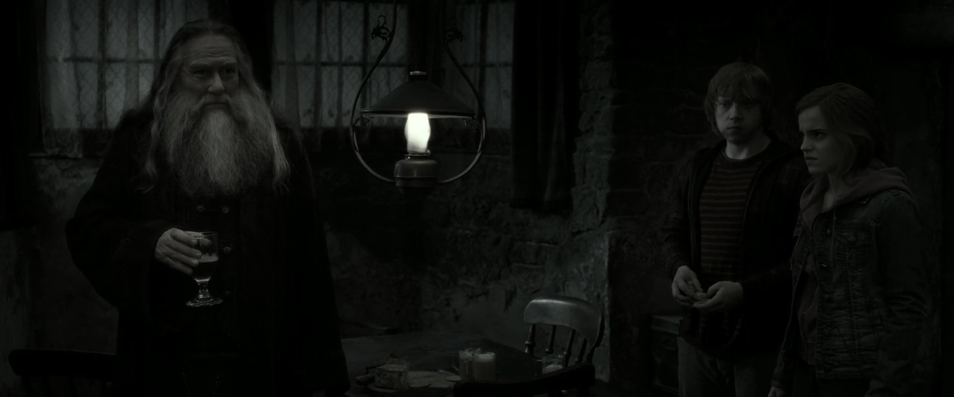 EmmaWatsonFan_dot_nl-HarryPotterAndTheDeathlyHallowsPart2-1685.jpg EmmaWatsonFan_dot_nl-HarryPotterAndTheDeathlyHallowsPart2-1685.jpg