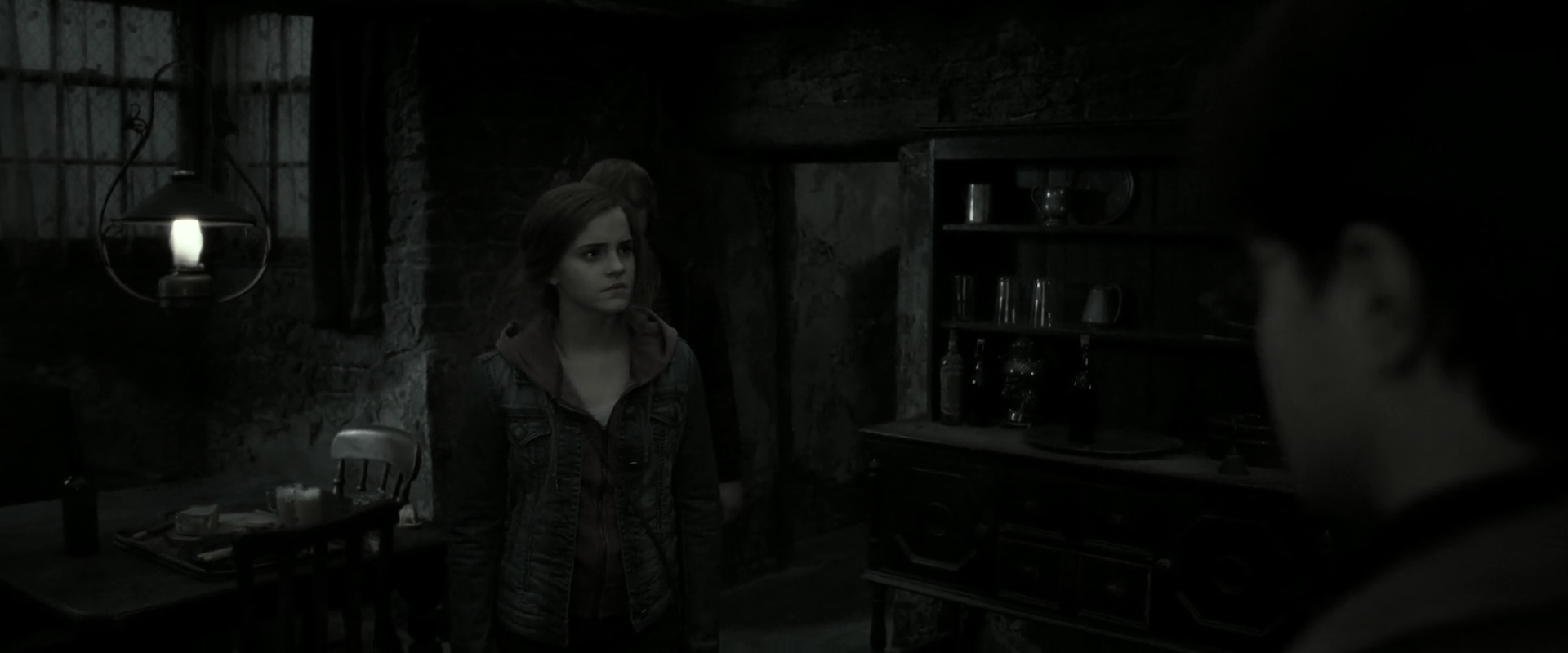 EmmaWatsonFan_dot_nl-HarryPotterAndTheDeathlyHallowsPart2-1753.jpg EmmaWatsonFan_dot_nl-HarryPotterAndTheDeathlyHallowsPart2-1753.jpg