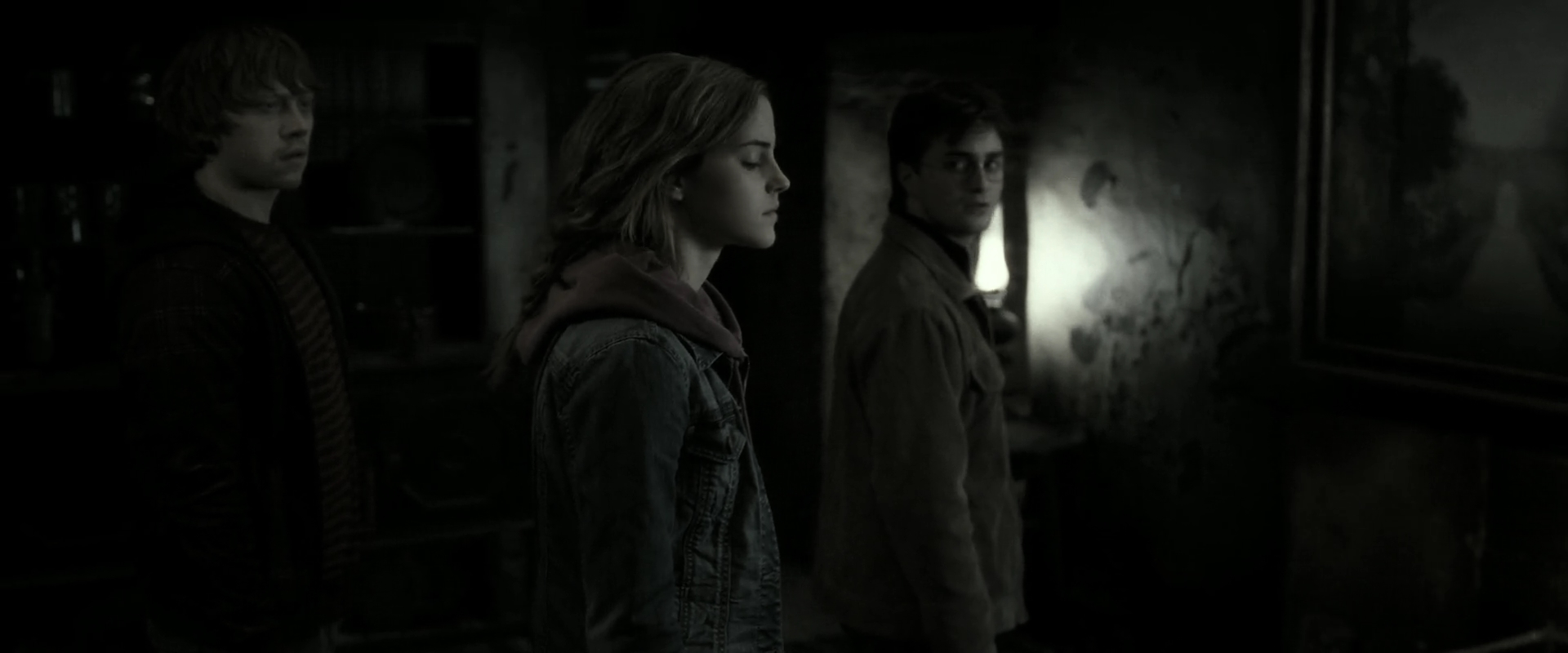 EmmaWatsonFan_dot_nl-HarryPotterAndTheDeathlyHallowsPart2-1788.jpg