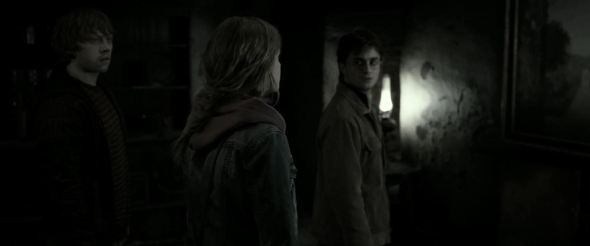 EmmaWatsonFan_dot_nl-HarryPotterAndTheDeathlyHallowsPart2-1789.jpg