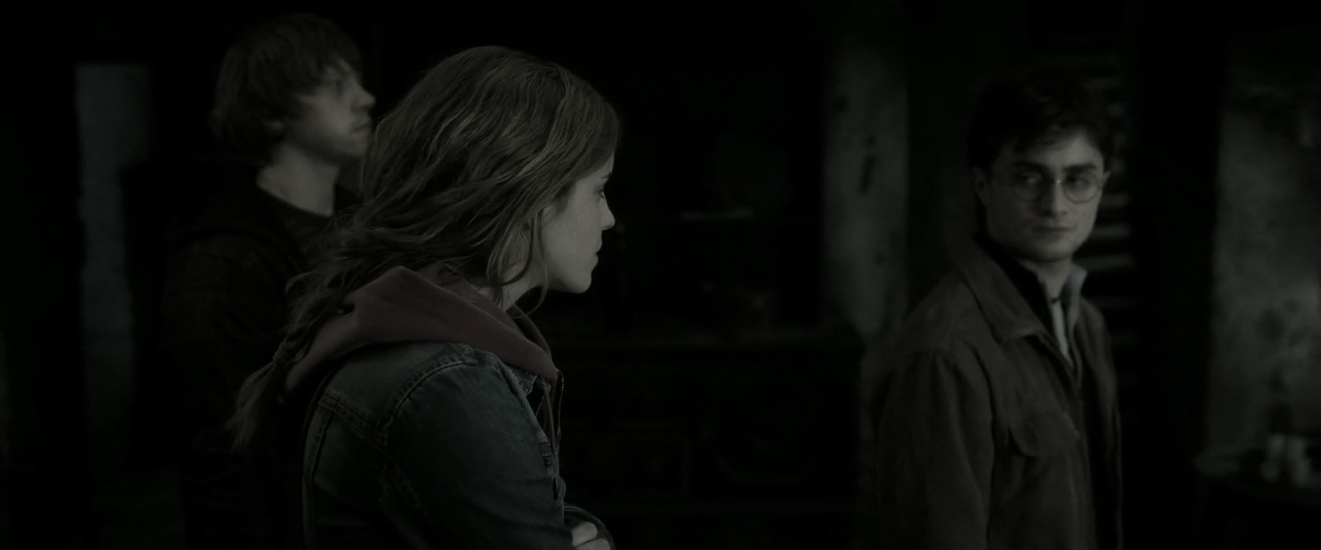 EmmaWatsonFan_dot_nl-HarryPotterAndTheDeathlyHallowsPart2-1798.jpg EmmaWatsonFan_dot_nl-HarryPotterAndTheDeathlyHallowsPart2-1798.jpg