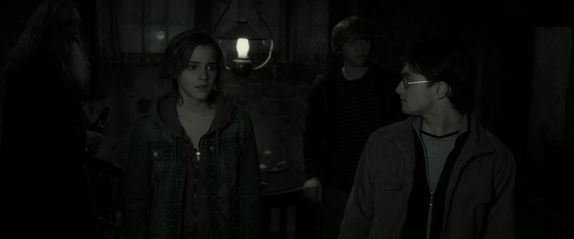 EmmaWatsonFan_dot_nl-HarryPotterAndTheDeathlyHallowsPart2-1827.jpg