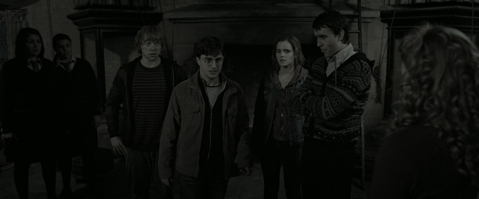 EmmaWatsonFan_dot_nl-HarryPotterAndTheDeathlyHallowsPart2-1931.jpg