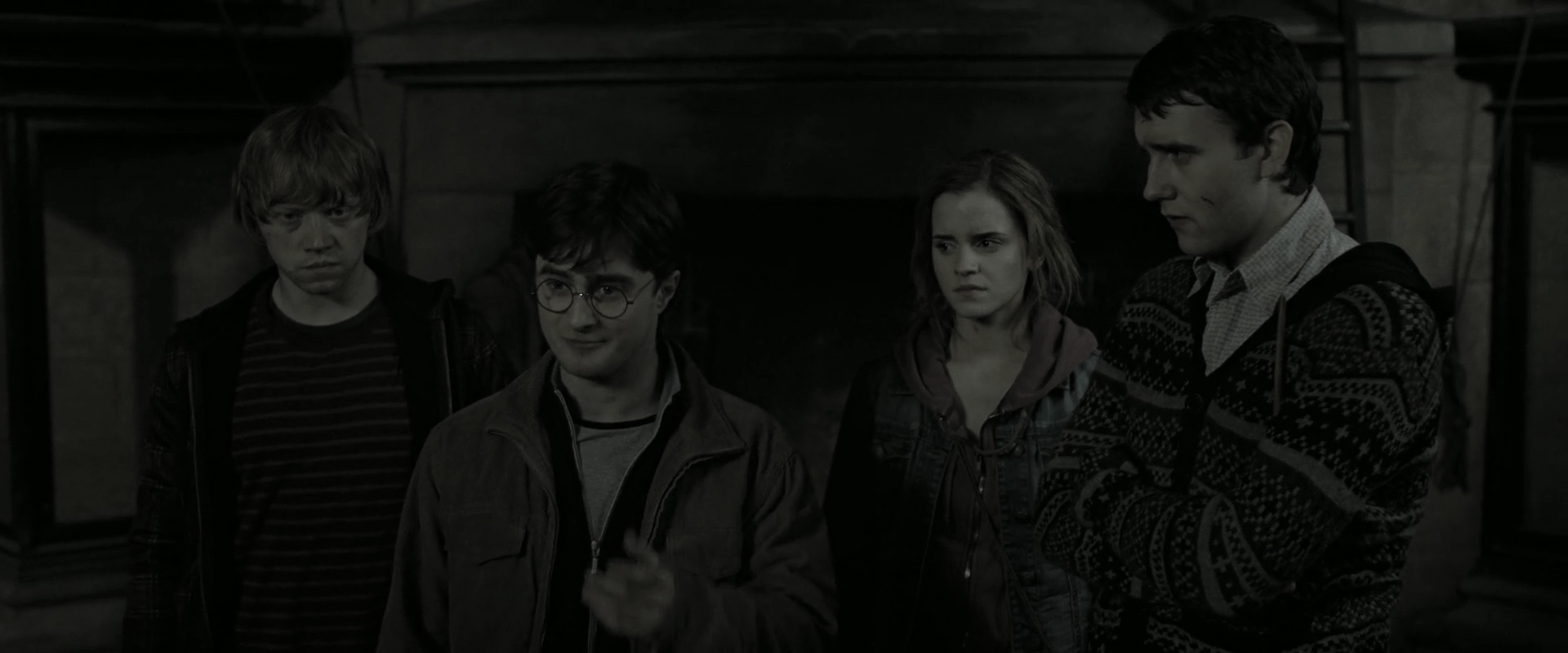 EmmaWatsonFan_dot_nl-HarryPotterAndTheDeathlyHallowsPart2-1949.jpg