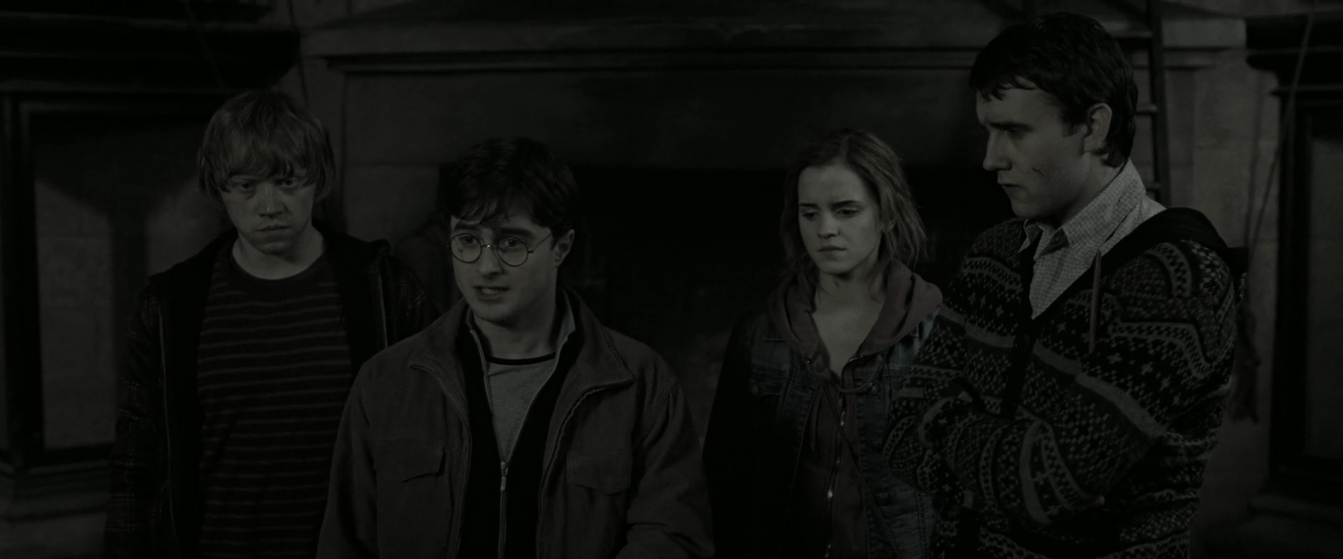 EmmaWatsonFan_dot_nl-HarryPotterAndTheDeathlyHallowsPart2-1950.jpg