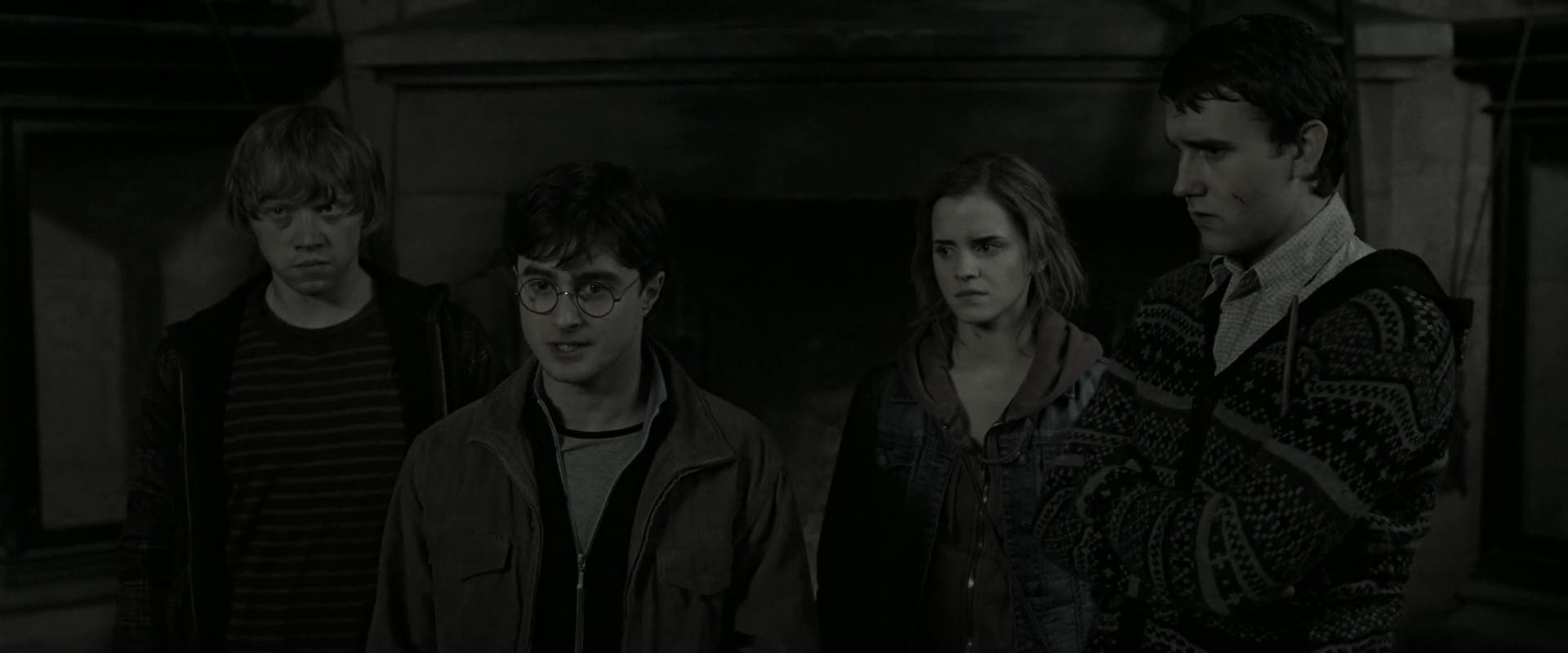 EmmaWatsonFan_dot_nl-HarryPotterAndTheDeathlyHallowsPart2-1953.jpg EmmaWatsonFan_dot_nl-HarryPotterAndTheDeathlyHallowsPart2-1953.jpg