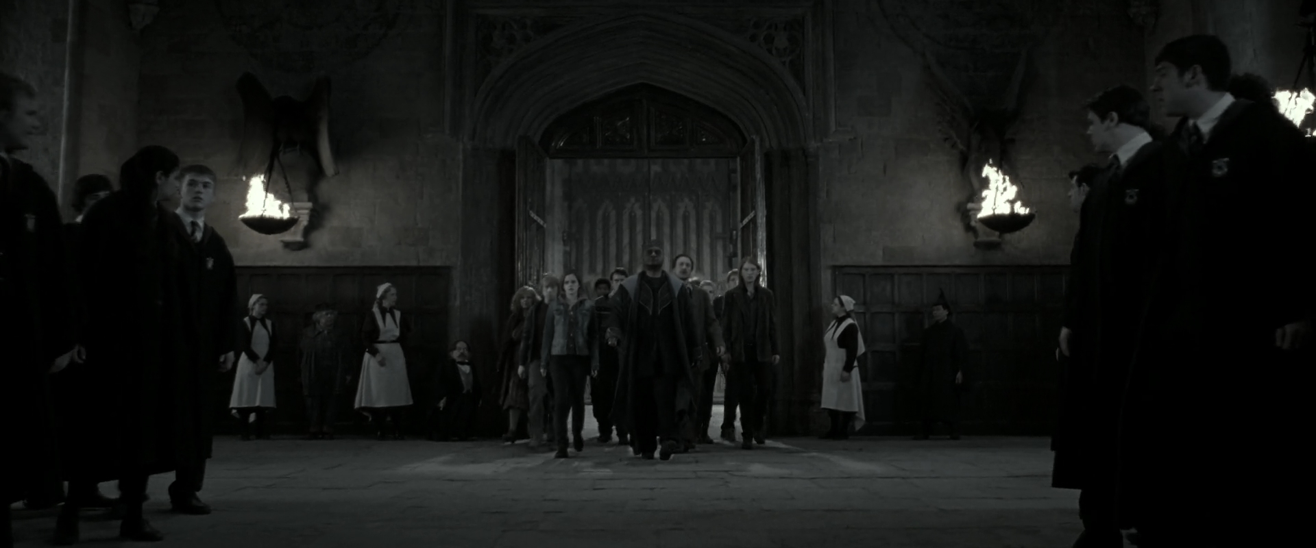 EmmaWatsonFan_dot_nl-HarryPotterAndTheDeathlyHallowsPart2-2147.jpg EmmaWatsonFan_dot_nl-HarryPotterAndTheDeathlyHallowsPart2-2147.jpg