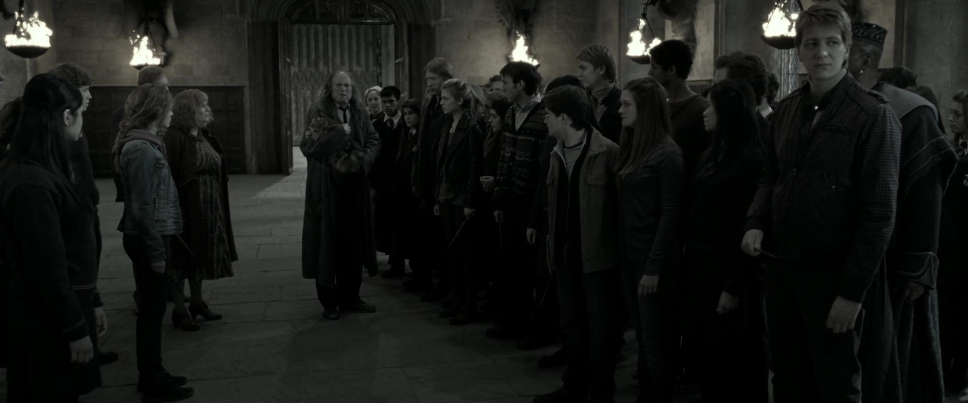 EmmaWatsonFan_dot_nl-HarryPotterAndTheDeathlyHallowsPart2-2323.jpg EmmaWatsonFan_dot_nl-HarryPotterAndTheDeathlyHallowsPart2-2323.jpg