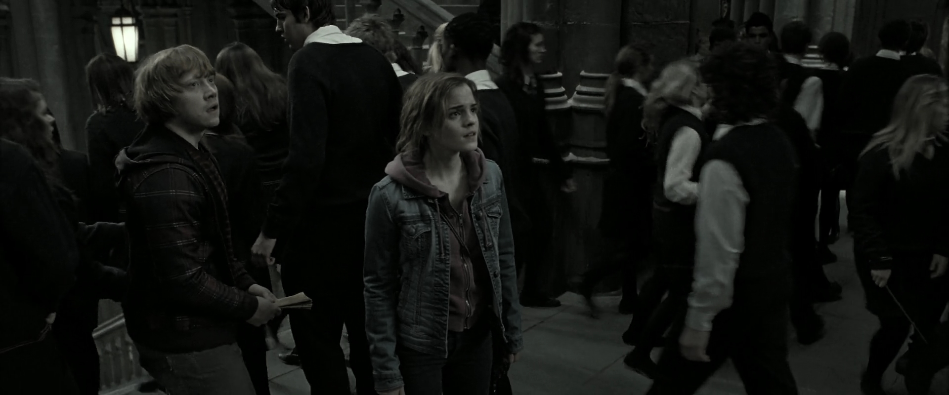 EmmaWatsonFan_dot_nl-HarryPotterAndTheDeathlyHallowsPart2-2391.jpg